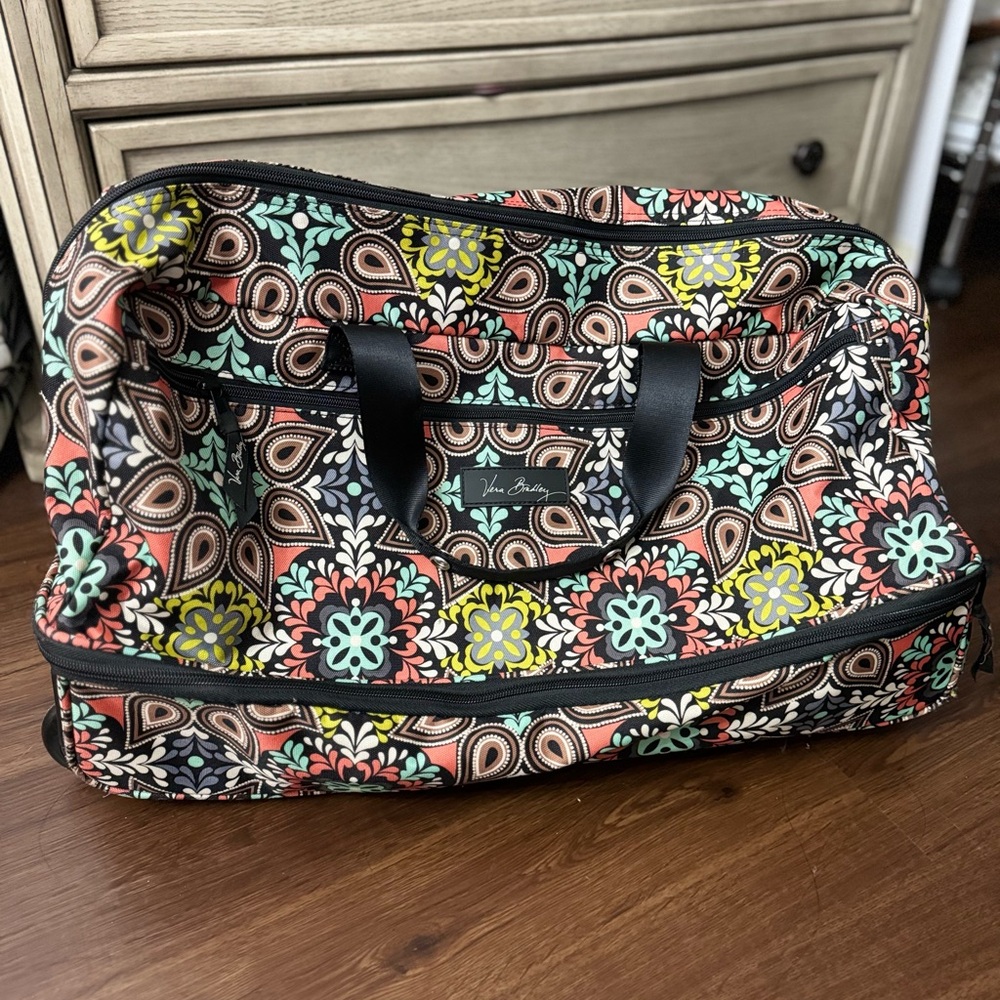 VERA BRADLEY SUITCASE BAG